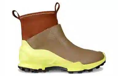 Natacha Ramsay-Levi x ecco Biom C Trail