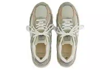 New Balance NB 990 V4