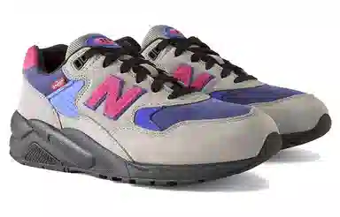 Levi's x New Balance 580