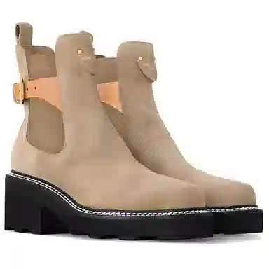 LOUIS VUITTON Beaubourg 4cm