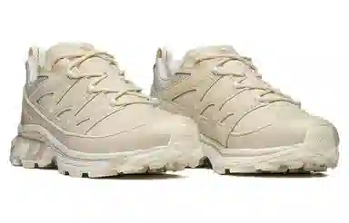 SALOMON XT-6