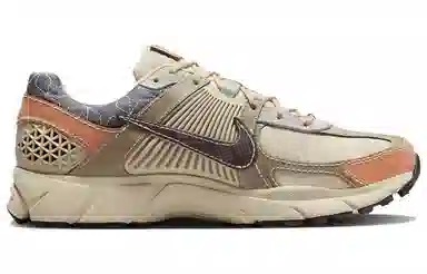 Nike Air Zoom Vomero 5 Brown