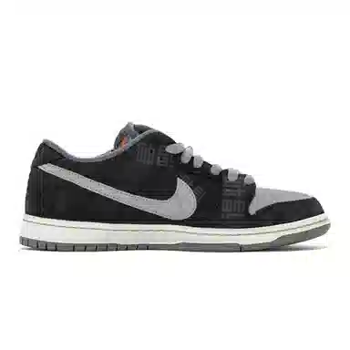 Nike Dunk SB "Dust Noir"