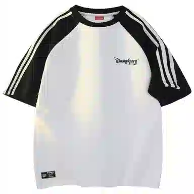 maxim's de paris logoT