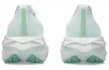 Asics NOVABLAST 4