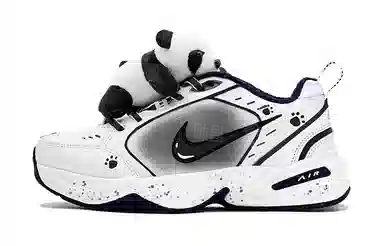 Nike Air Monarch 4
