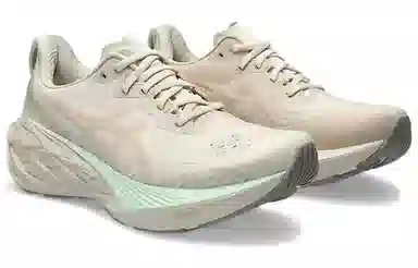 Asics NOVABLAST 4
