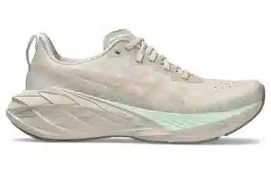 Asics NOVABLAST 4