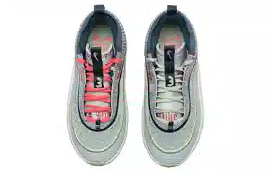 Nike Cosmic Unity 3