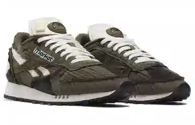 Market x Reebok Classic Leather Pump Military Green