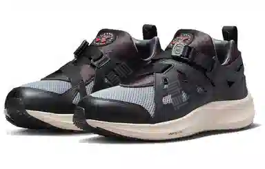 Patta x Nike Air Huarache
