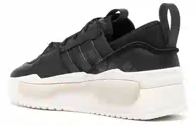 Y-3