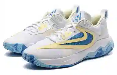 Nike Giannis Immortality 3