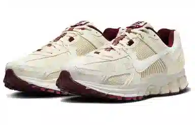 Nike Air Zoom Vomero 5 Valentine's Day