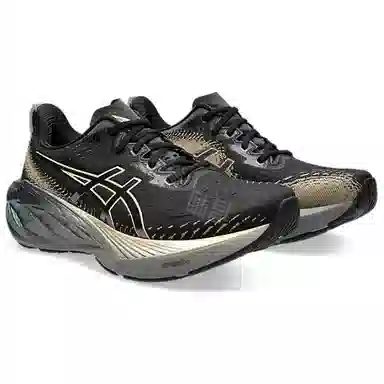 Asics Novablast 4