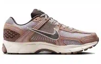 Nike Air Zoom Vomero 5