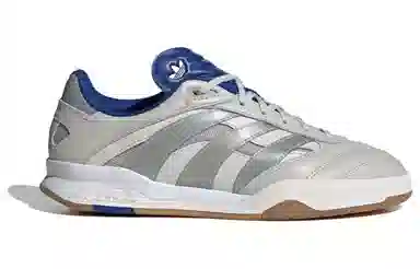 adidas Predator Mundial