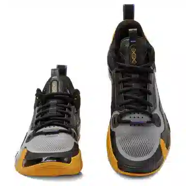 Li-Ning WOW 10 "Away"