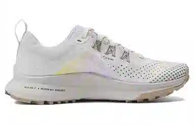 Nike Pegasus Trail 4 React