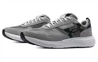 Under Armour Decoy Lux