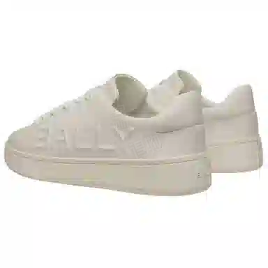 BALLY Raise