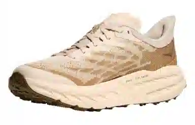 HOKA ONE ONE Speedgoat 5