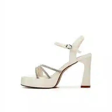 DAPHNE PU
