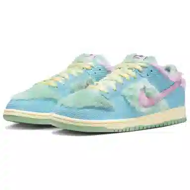 Verdy x Nike Dunk SB