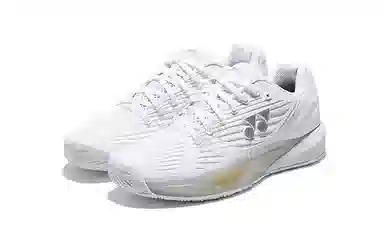 YONEX