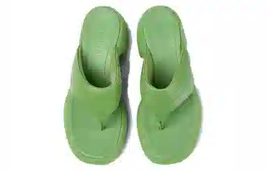 CAMPER