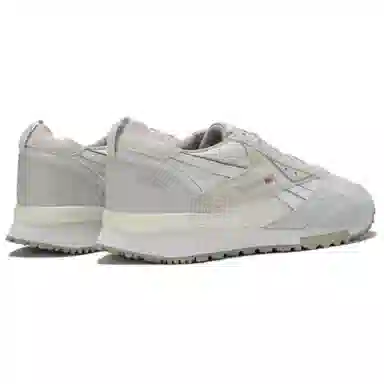 Reebok LX2200