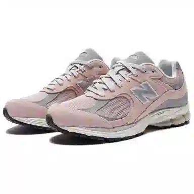 New Balance NB 2002R