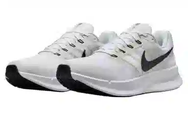 Nike Run Swift 3 White Black