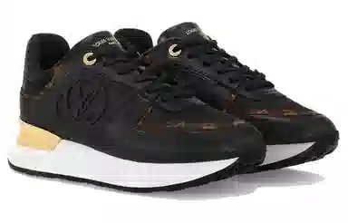 LOUIS VUITTON Run Away