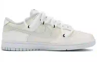 Nike Dunk Low vibe