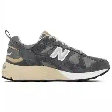 New Balance NB 878