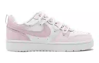 Nike Court Borough Low 520