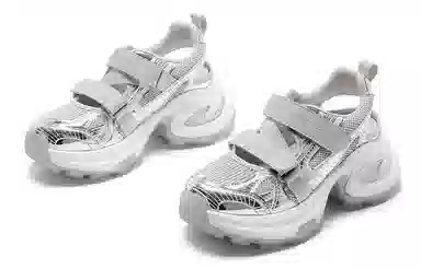 C°BANNER Silver Dad Sneakers