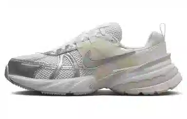 Nike V2K Run Pink Silver