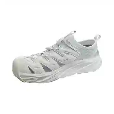HOKA ONE ONE