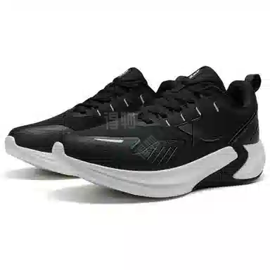 特步 舒适休闲减震透气 低帮跑步鞋 男款 黑色