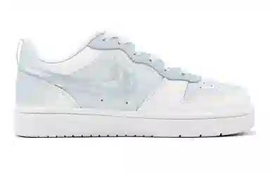 Nike Court Borough Low 520