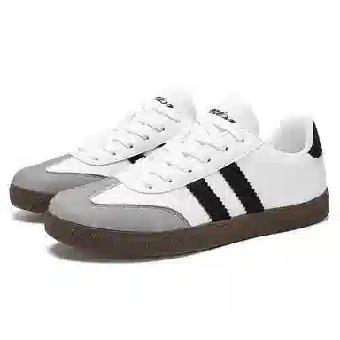 Warrior Classic Retro Trainers