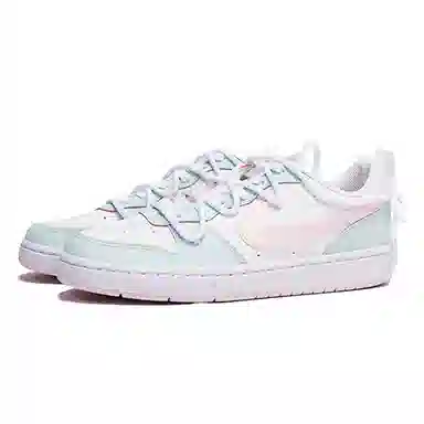 Nike Court Borough 520 GS