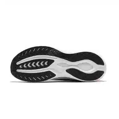 Saucony