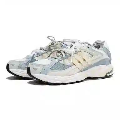 adidas originals Response