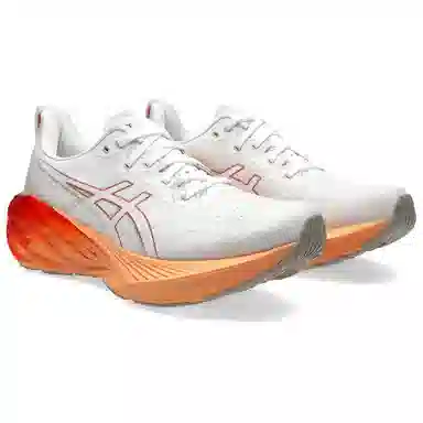Asics Novablast 4