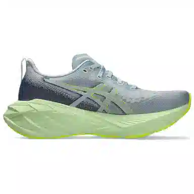 Asics Novablast 4