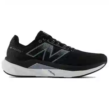 New Balance FuelCell Propel v5