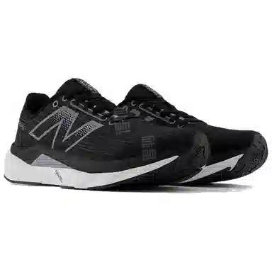 New Balance FuelCell Propel v5
